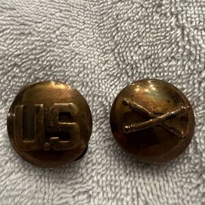 US Army Artillery Collar Pins (Vintage)